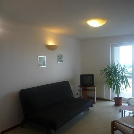 Omega Apartamento *
